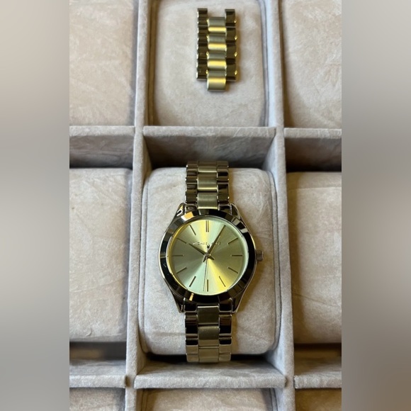 Michael Kors Mini Slim Runway watch MK3512 34mm - Picture 2 of 4